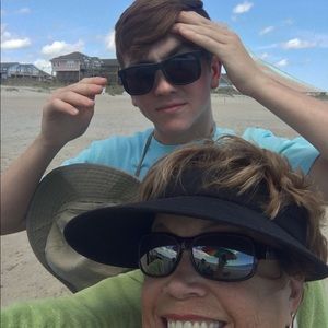 Meet your Posher, Jan